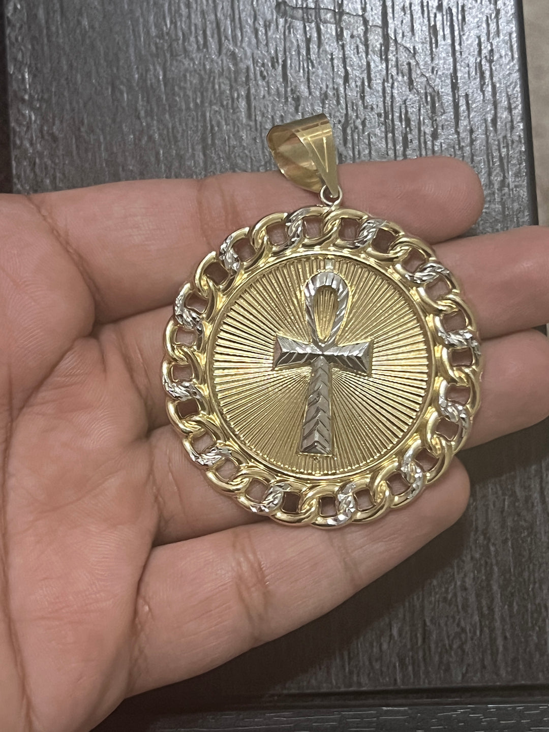 10K Ankh Medallion