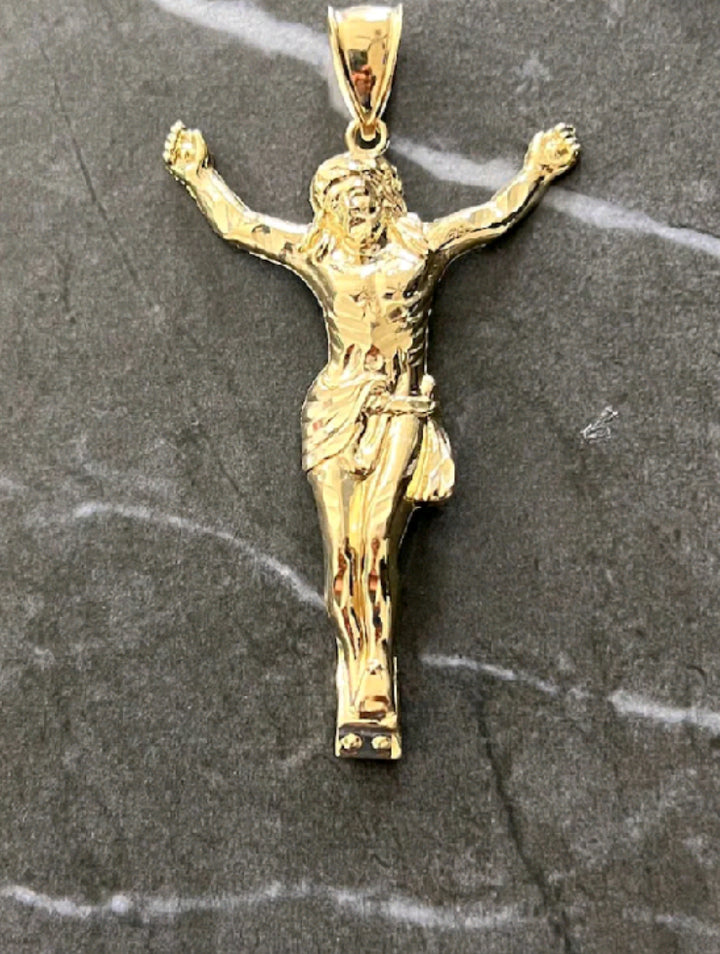 (3x) 10k Jesus body and Figaro 4mm 22 inches