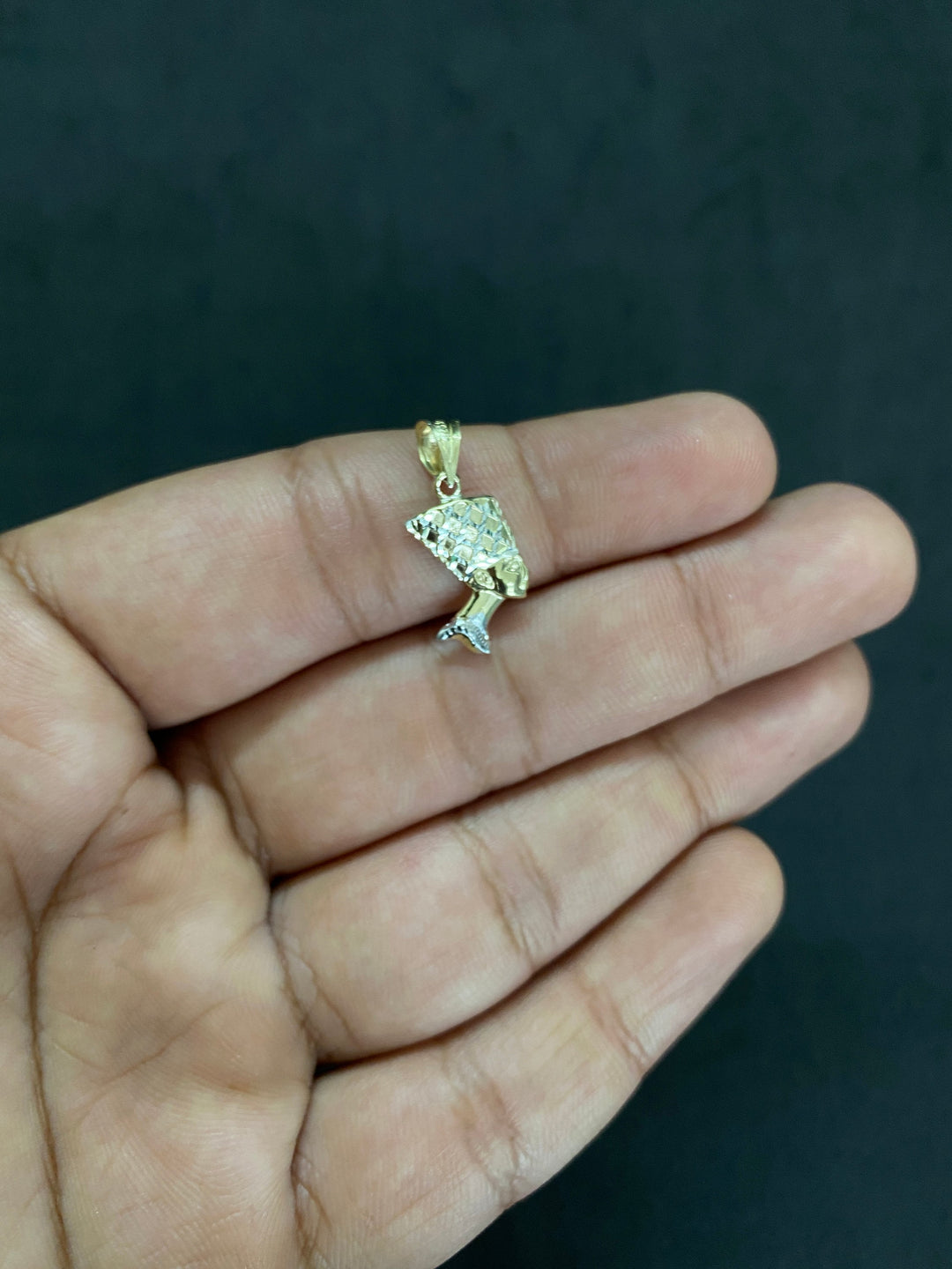 10K Yellow Gold .925 Sterling Silver Egyptian Queen Nefertiti Ancient Pharaoh Head Diamond Cut Charm/Pendant