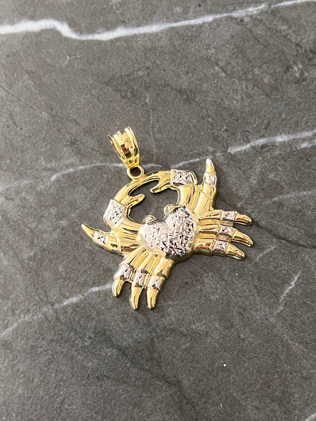 10K Yellow Gold .925 Sterling Silver Animal Nature Crab with Diamond Cut Heart Charm/Pendant, 10K Cancer Zodiac Charm Gold Horoscope Jewelry