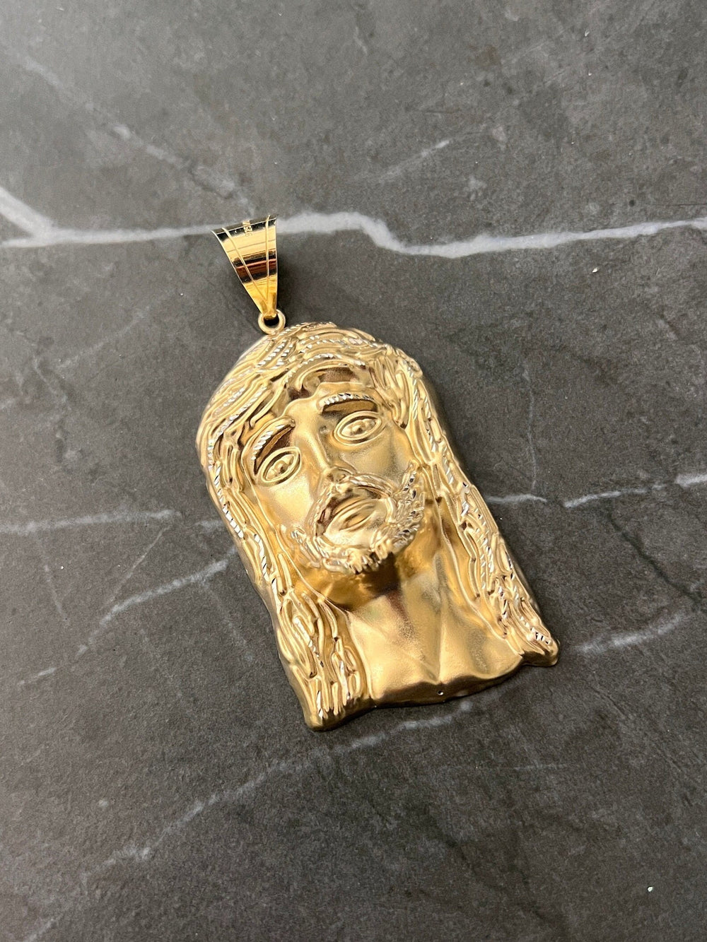 10K Yellow Gold .925 Silver Textured Diamond Cut 10K Religious Jesus Face/Head Charm/Pendant 10K "the Face of Jesus will Always be with You"