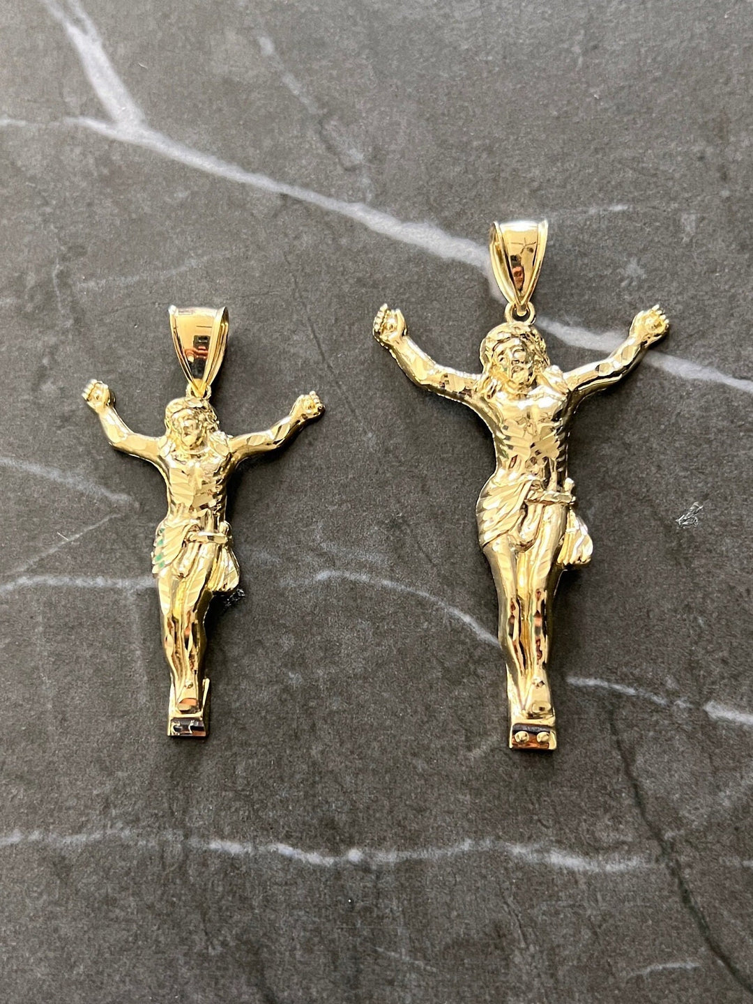 Authentic 10K Solid Gold Diamond Cut Textured, Full Body Jesus Crucifix Yellow Gold Charm/Pendant, The Face/Body of Jesus Religious 10K Gold