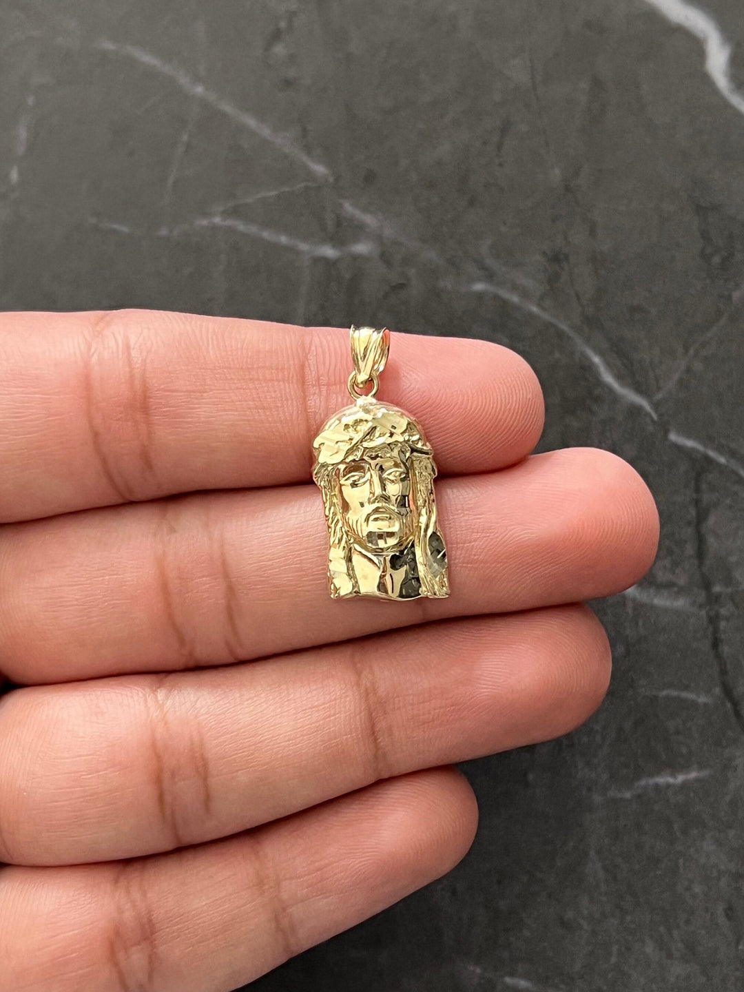 Authentic 10K Yellow Gold Textured Diamond Cut Religious Jesus Face/Head Amulet Charm/Pendant, "the Face of Jesus will Always be with You"