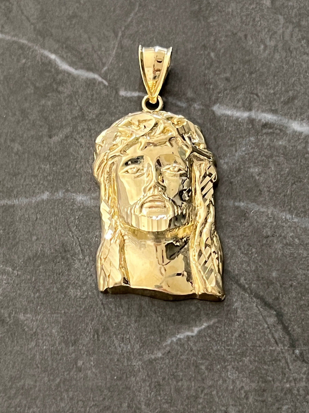 Authentic 10K Yellow Gold Textured Diamond Cut Religious Jesus Face/Head Amulet Charm/Pendant, "the Face of Jesus will Always be with You"