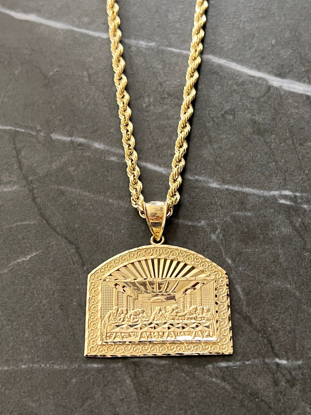 Authentic 10K Yellow Gold Diamond Cut Textured, Apostles Last Supper, Jesus Religious Medallion Charm/Pendant 10K Jesus Cross with Disciples