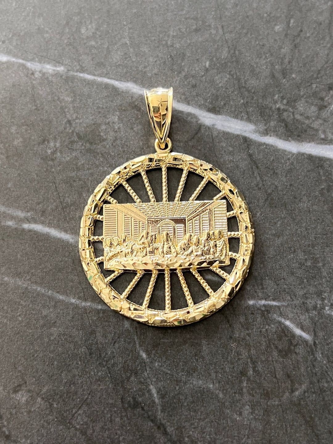 Authentic 10K Yellow Gold Last Supper Wheel Diamond Cut Nugget Style Real Gold Pendant/Charm, 10K Jesus with Disciples on Last Supper Wheel